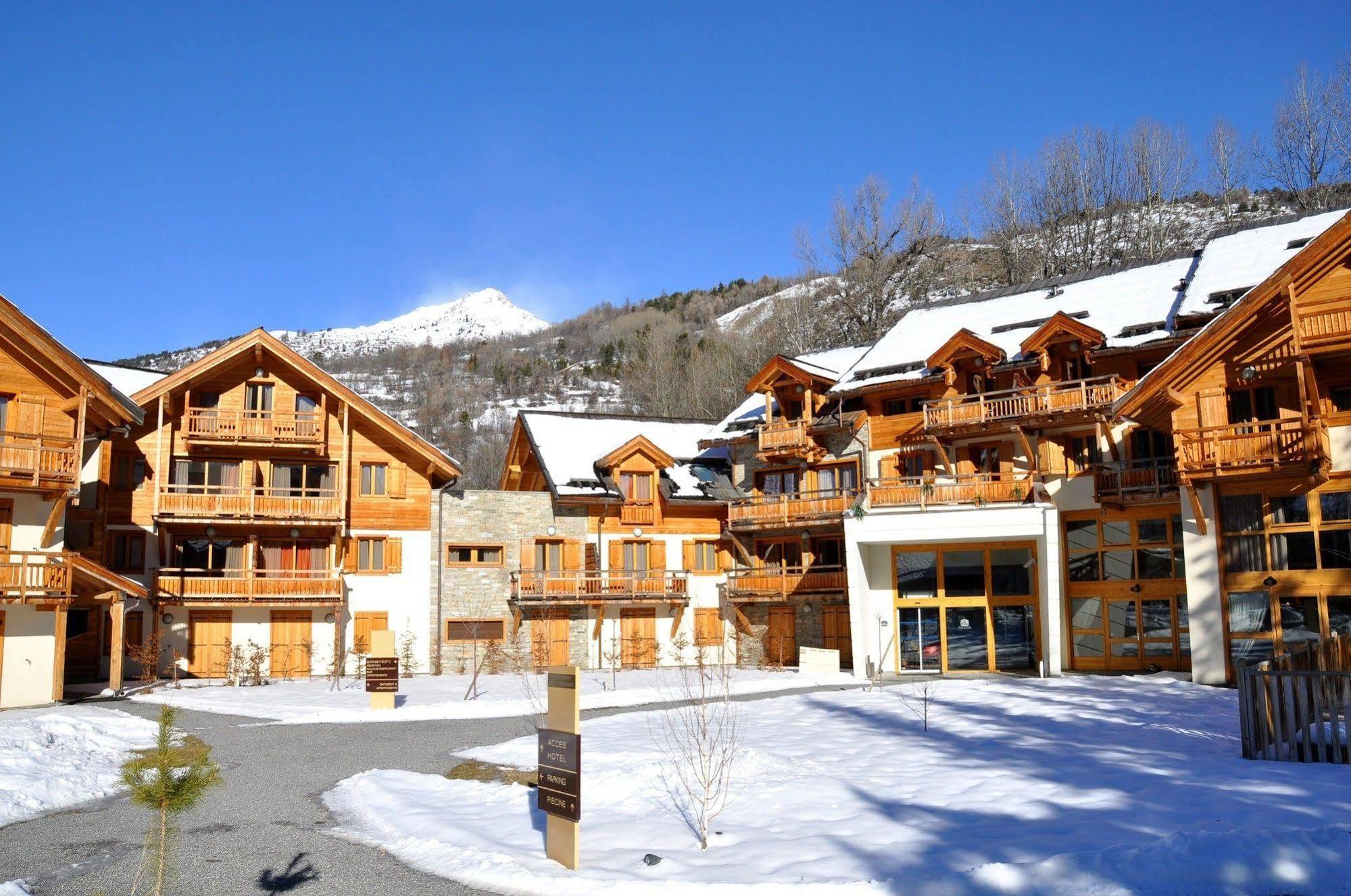 Residence Nemea L'Adret Saint-Chaffrey Exteriör bild