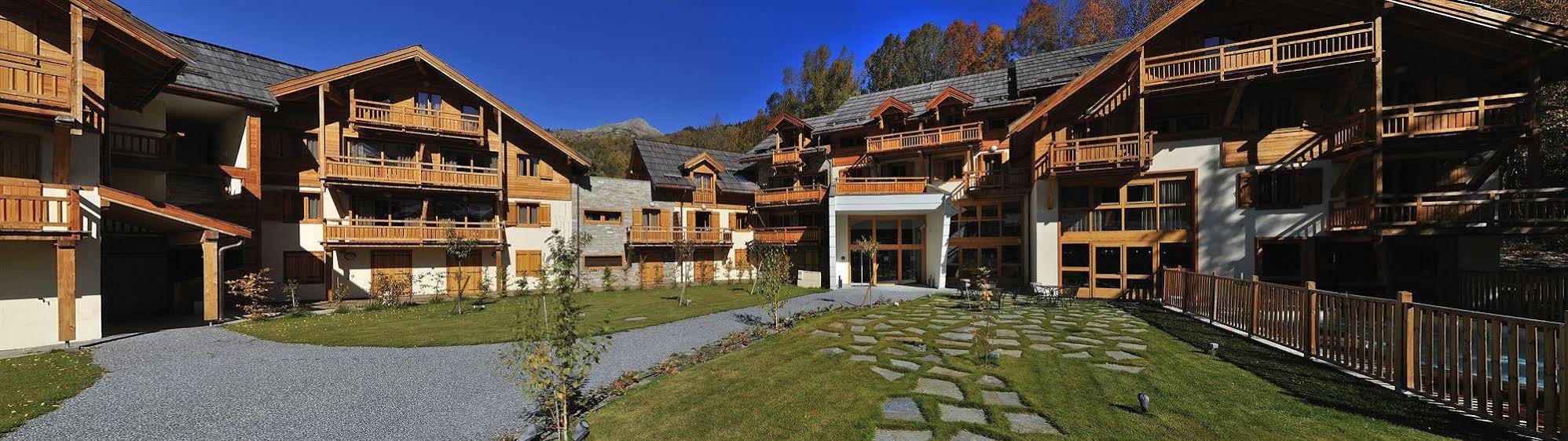 Residence Nemea L'Adret Saint-Chaffrey Exteriör bild